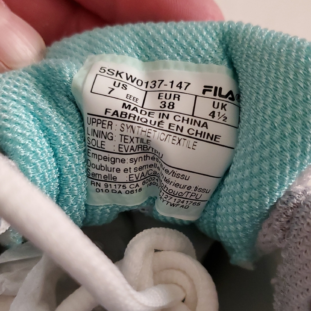 Fila Women's Sneakers - 7W - Picture 5 of 7